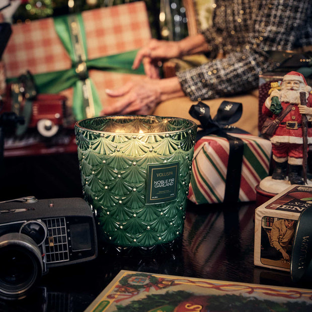 Voluspa Noble Fir Garland Candle