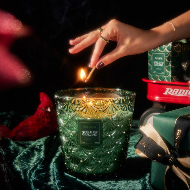 Voluspa Noble Fir Garland Candle