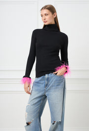 Feather Knitted Turtleneck Black/Pink